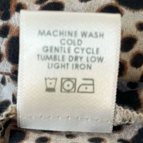 Xirena Leighton Animal Print Midi Slit V Neck Brown Dress Size Small - Picture 11 of 12